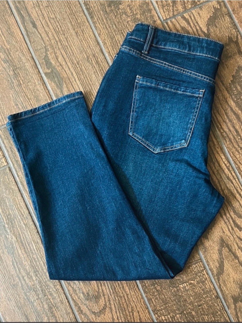 NWOT Time and Tru Women’s Dark Wash Skinny Jeans size 16